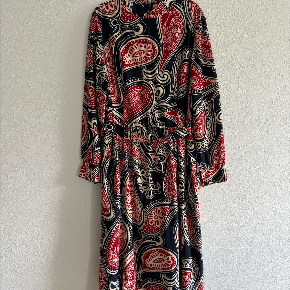 Vintage Tanner of North Carolina Paisley Print Long Sleeve Dress